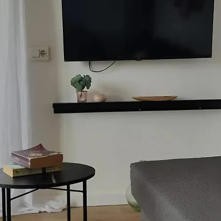 Apartment Salas